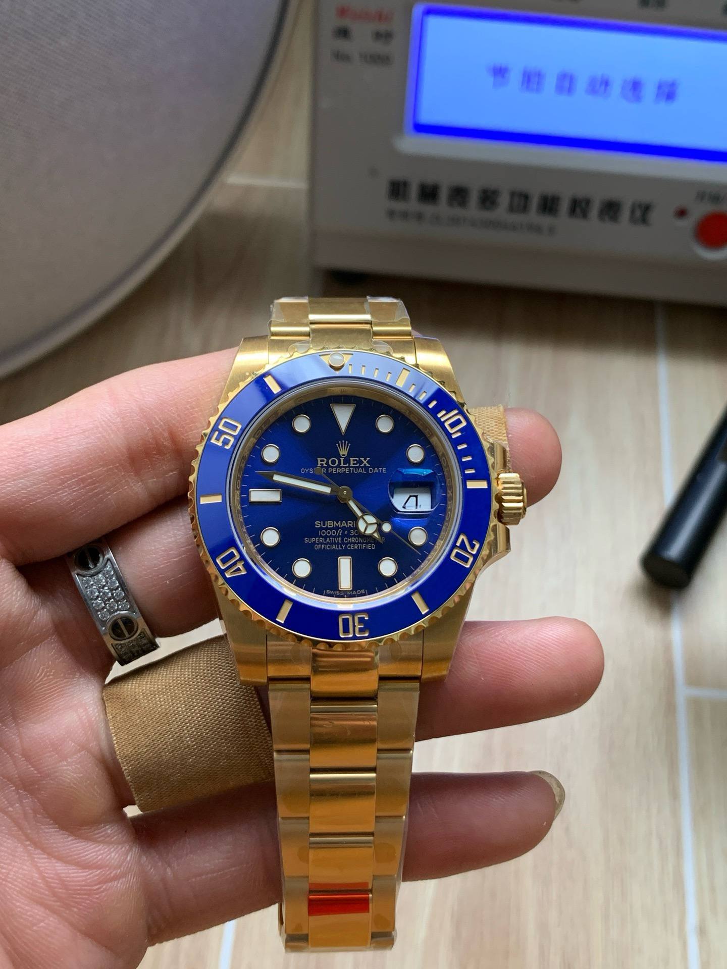 Rolex Submariner "Solid Gold Blue" Yellow Gold 41mm