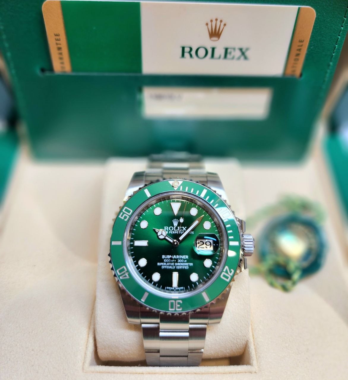 Rolex Submariner "Hulk" 40mm